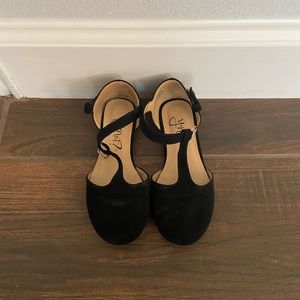 🚺 Little Girl Black dress shoes